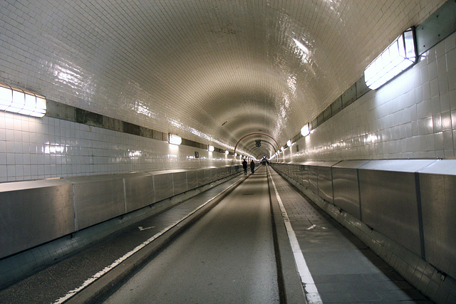 Elbe tunnel