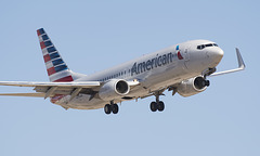 American Airlines Boeing 737 N830NN