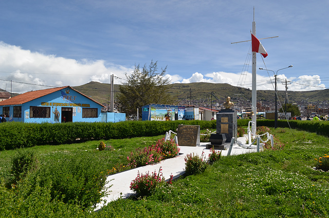 Peruvian Navy Alley in Puno