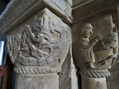 castor church, hunts (46) c12 capital