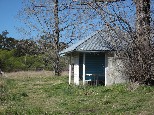 RoadsidePicnicArea 72