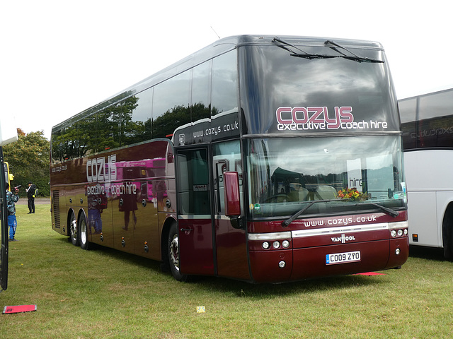 Cozy Travel CO09 ZYO (YJ10 DFF) at Showbus - 29 Sep 2019 (P1040595)