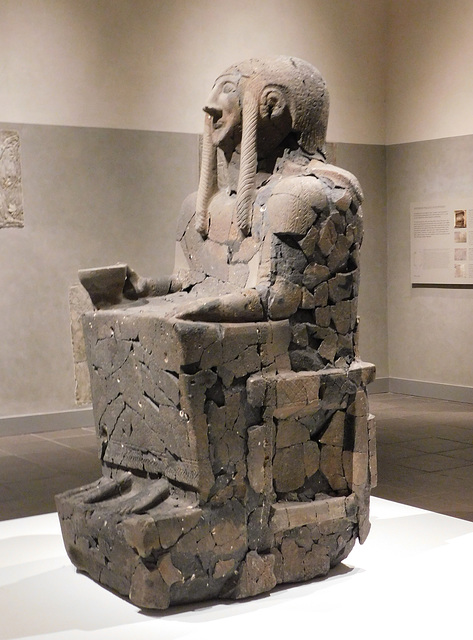 Neo-Hittite Seated Figure in the Metropolitan Museum of Art, February 2020