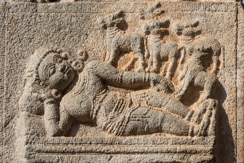 Reliefs am Vitthala Tempel