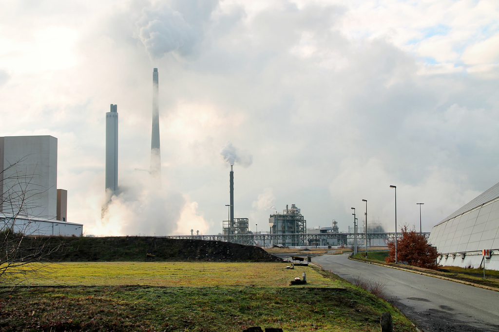 Blick auf die Werksanlagen des Chemieparks Marl / 12.12.2018