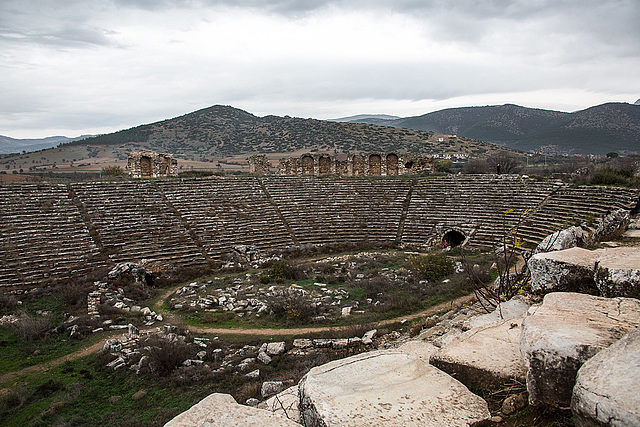 20141202 5910VRAw [TR] Stadion, Aphrodisias