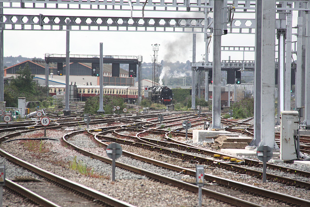 70000 Britannia coming off shed