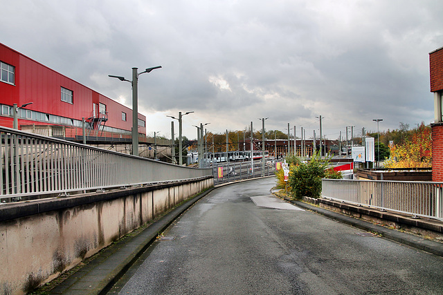 Einfahrt zur BOGESTRA-Zentralwerkstatt, ehemals Zechengelände Constantin 2 (Bochum-Hofstede) / 11.11.2023