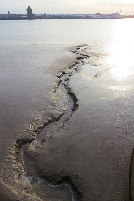 the river mersey, liverpool