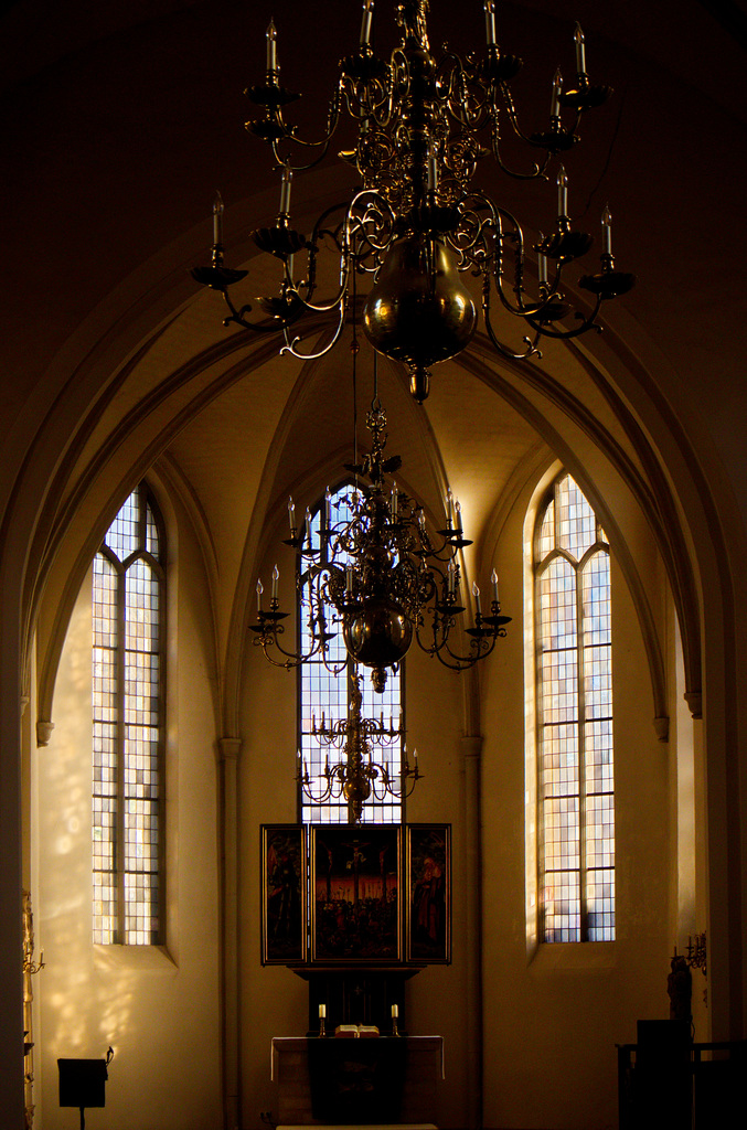 Blick zum Altar in der Kreuzkirche