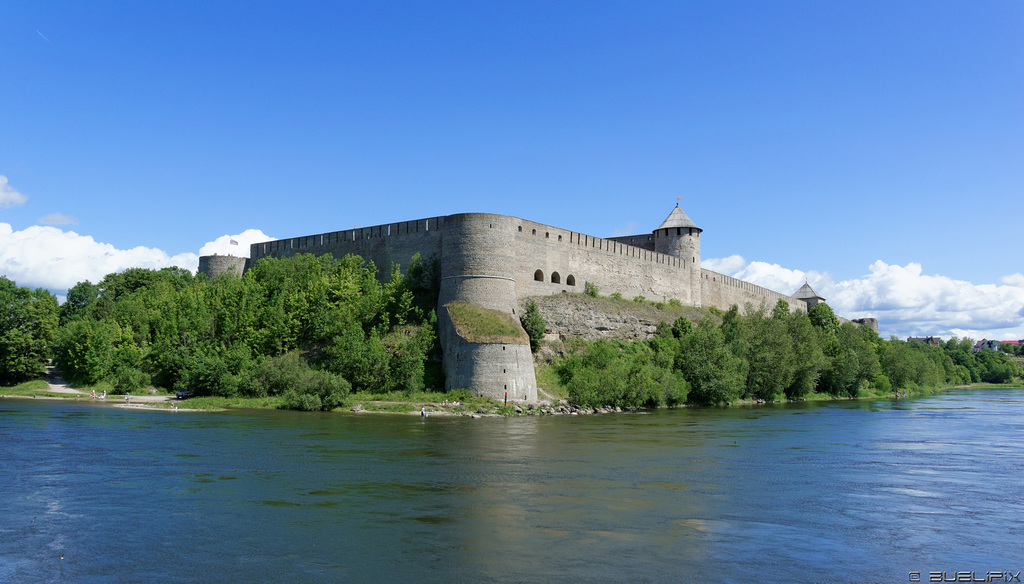 Festung Iwangorod - Russische Föderation(© Buelipix)