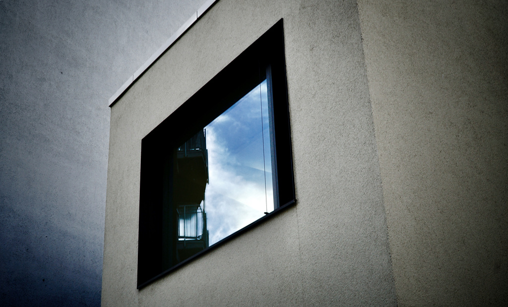 Fenster ohne Aussicht.     Window without view