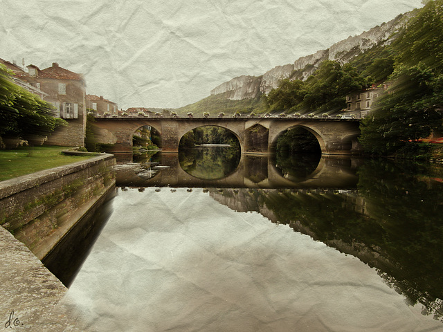 St Antonin,village ou wc "préféré"  de nos amis touristes ?