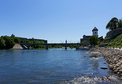 die Narva, Grenzfluss Estland - Russische Föderation  (© Buelipix)