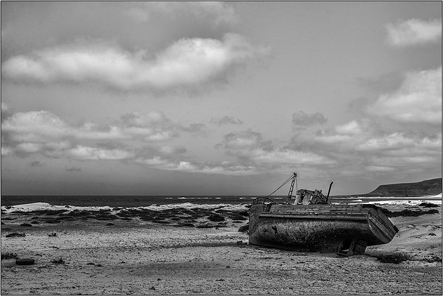 Le bateau à la gueule de bois.