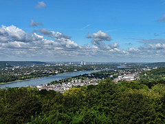 Zentraler Blick nach Norden über die "Kölner Bucht" - Königswinter