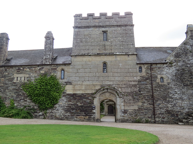 cotehele house, cornwall