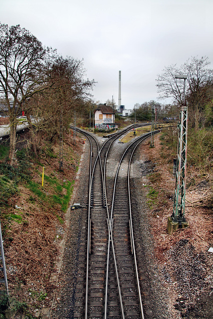 Blick auf die Hafenbahn (Herne-Holsterhausen) / 8.04.2023