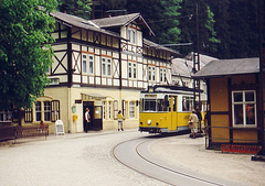 Kirnitzschtalbahn am Lichtenhainer Wasserfall