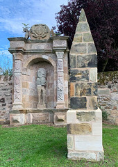 LR-IMG 0438 - Ancient tombstone in Anstruther churchyard