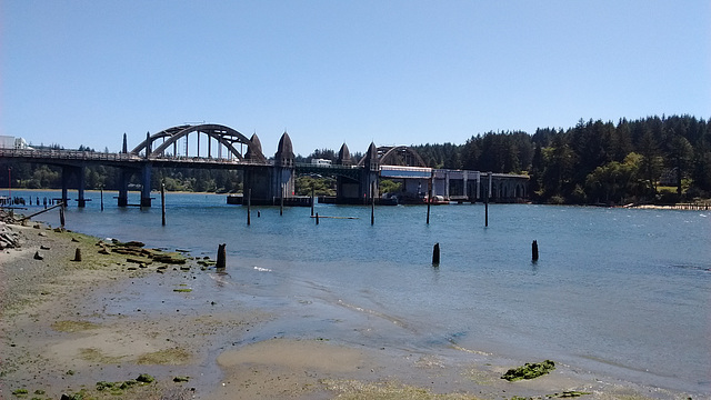 Pont à contempler / Appealing bridge