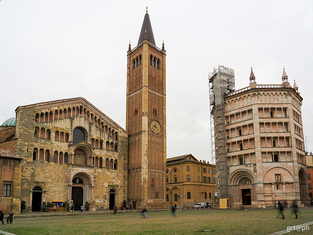 Cattedrale di Santa Maria Assunta - Esterno  e Battistero