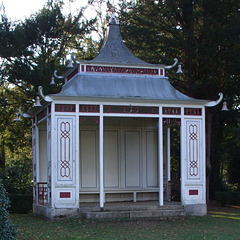 Wrest Park: Chinese Temple 2011-10-03