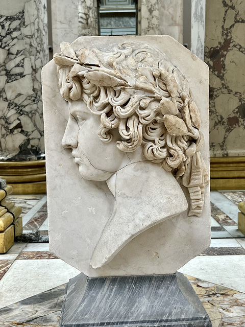 Paris 2024 – Musée du Louvre – Antinous