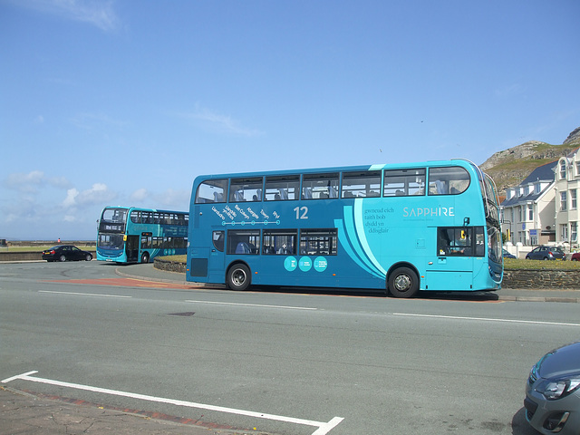 DSCF0087 Arriva Cymru CX14 BXN and CX14 AZN DSCF0087 Arriva Cymru CX14 BXN and CX14 AZN