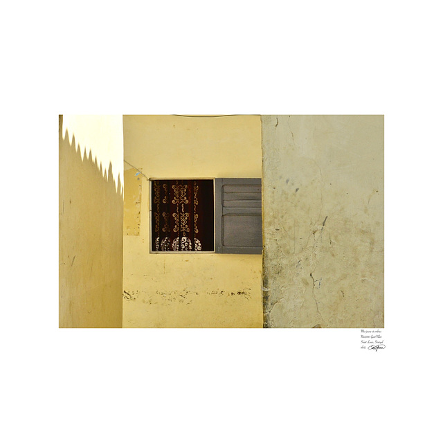 Mur jaune et ombres_DSC6606