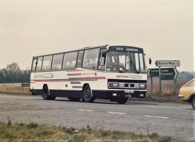 Ambassador Travel 887 (EAH 887Y) on the old A11 at Barton Mills – 3 Feb 1985 (13-31)