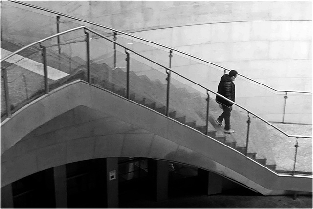 Gare Saint-Lazare un jour de confinement 2/2