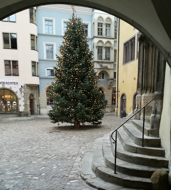 Fröhlicher Erster Advent für alle Ipernitys!