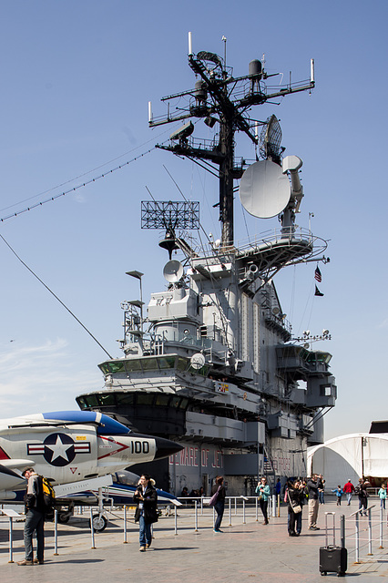 Control tower, Intrepid