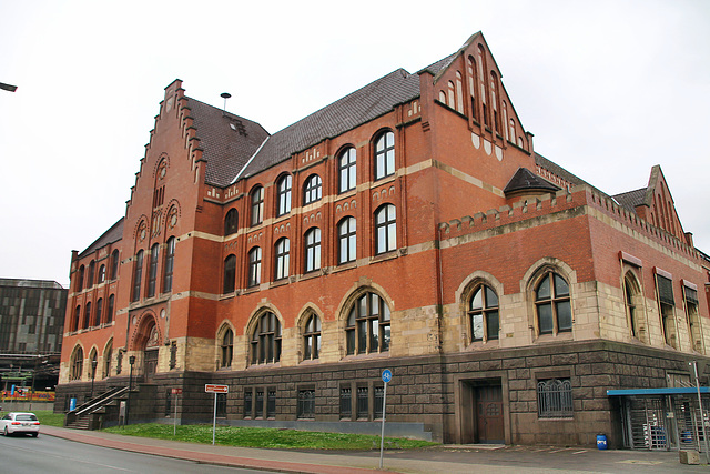 Die alte Verwaltung von ThyssenKrupp (Duisburg-Bruckhausen) / 8.01.2022