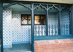 Late Victorian Tile Work Spring Cottage, Clivedon, Buckinghamshire