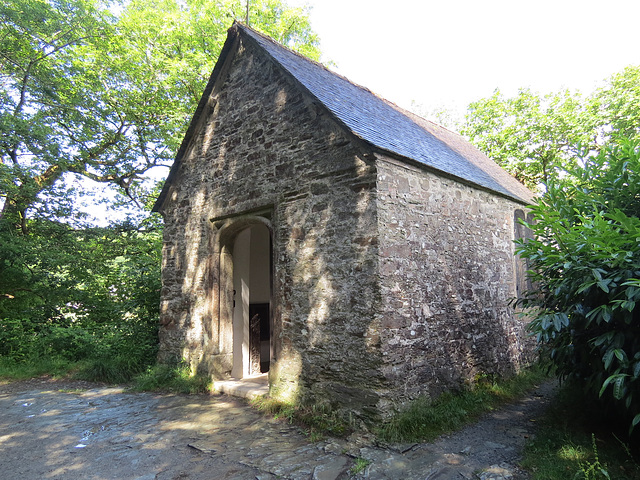 cotehele cliff chapel