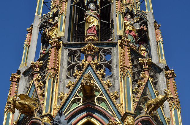 Nürnberg, Schöner Brunnen, Details