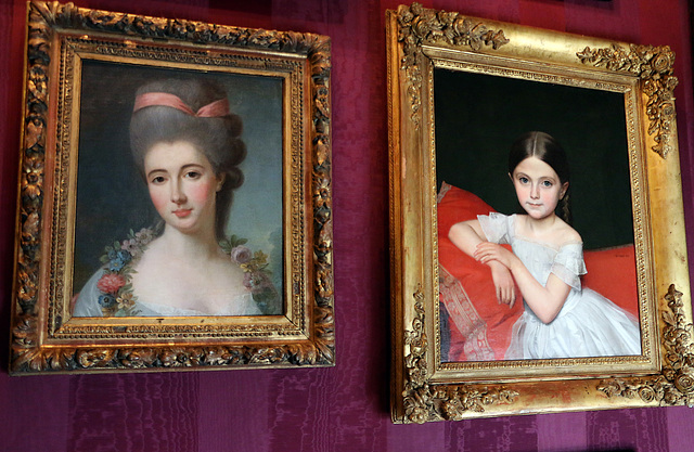 Des ravissants portraits exposés dans le musée du Parfum