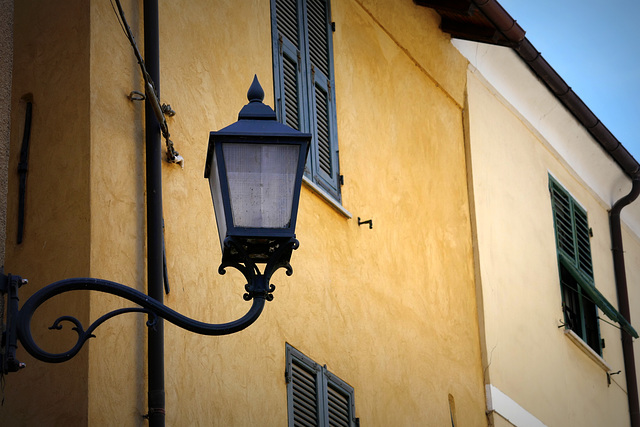 street lamp