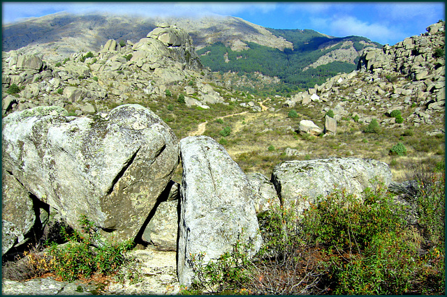 La Sierra de La Cabrera - granite ... and rocky love!