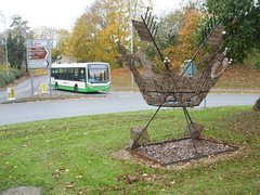 The St. Edmund's Crown and Stephensons 431 (EU10 NVP) in Bury St.Edmunds - 7 Nov 2017 (DSCF0241)