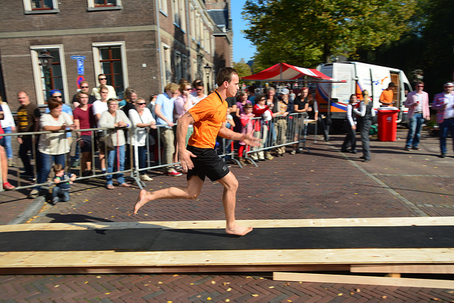 Leidens Ontzet 2014 – Fierljeppen – Run-up
