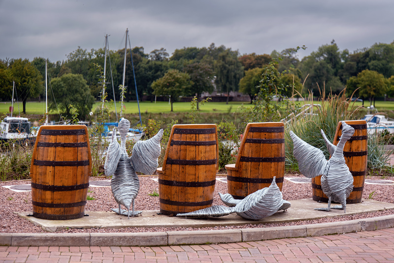 Geese Sculptures and Barrel Seats