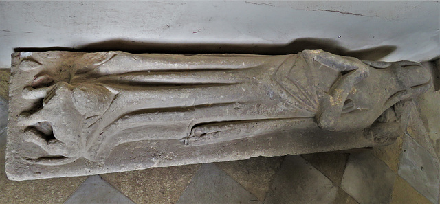 crick church, northants (6)latest c13 tomb effigy of a woman, her feet resting on a muscular lion