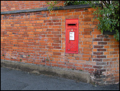 Swinbourne Road post box