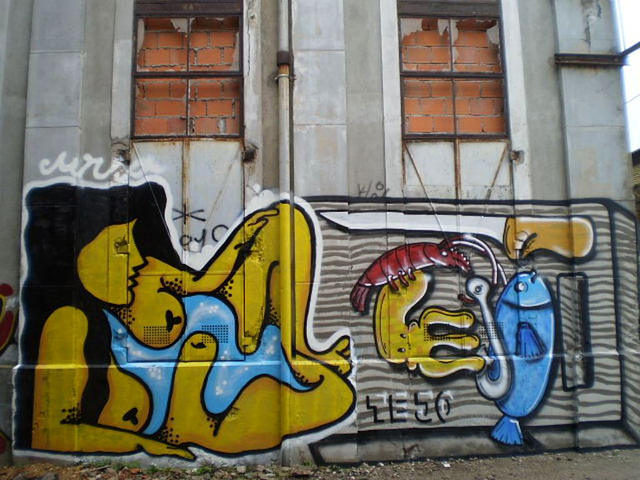 Painted on ruins of former grinding plant.