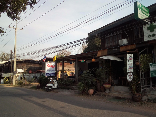 Cakes and BB coffee in Thailand