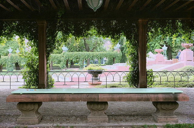 Bank mit Durchblick Bank mit Durchblick