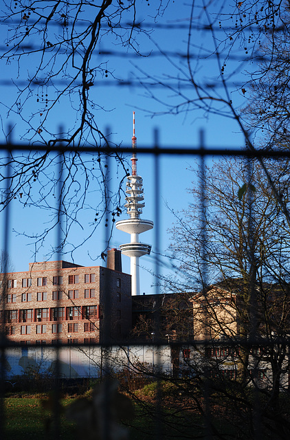 HFF: Der Fernsehturm im Knast?